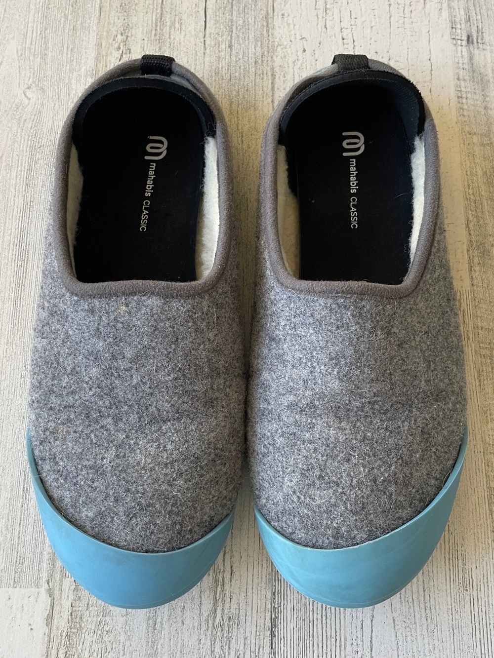 Mahabis Classic Grey Wool Slip-Ons with Light Blue Accents US 8 EUR 38 EUC